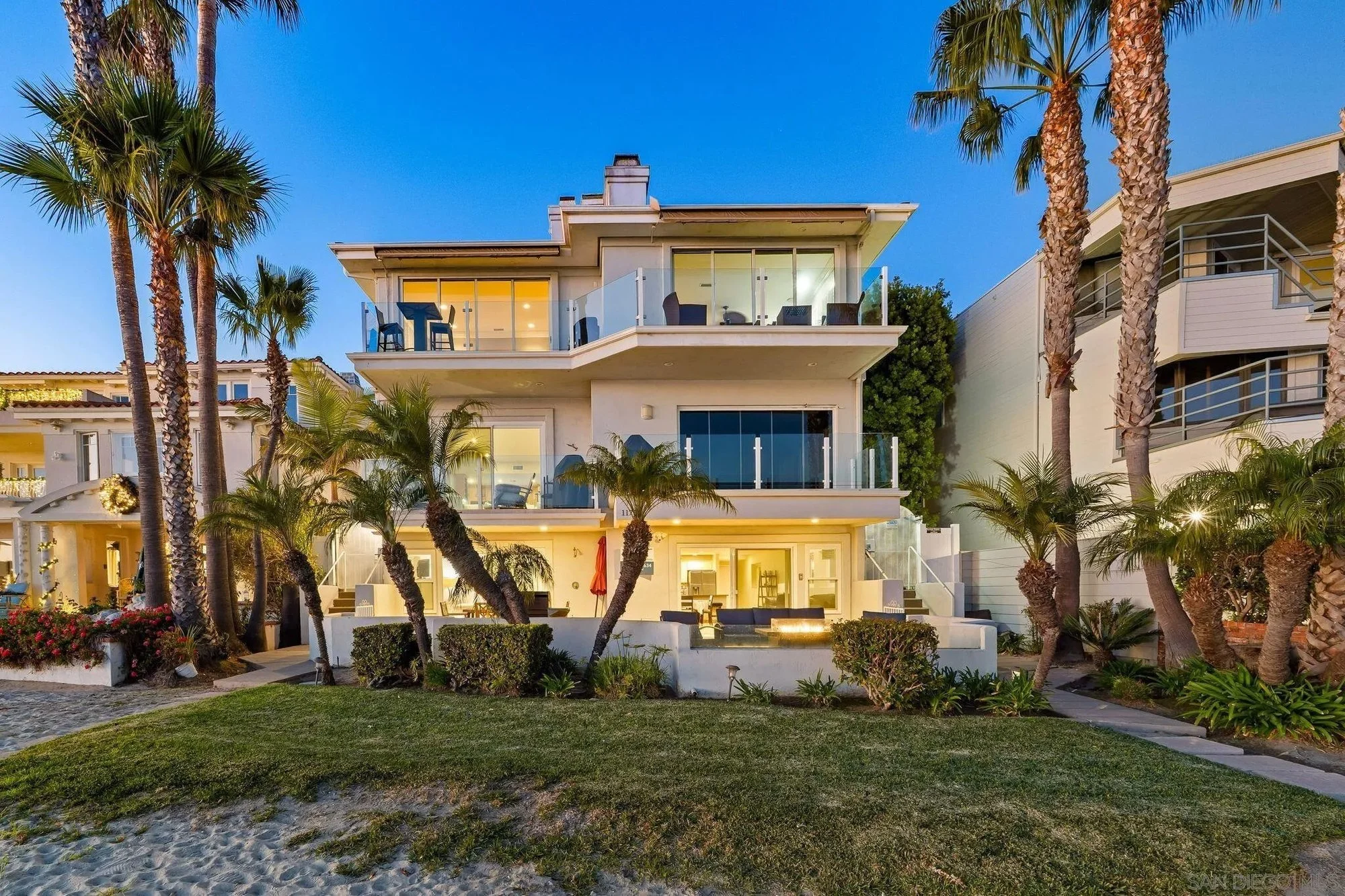 1177 Pacific Beach Drive #A, San Diego, California, United States. - Photo 15