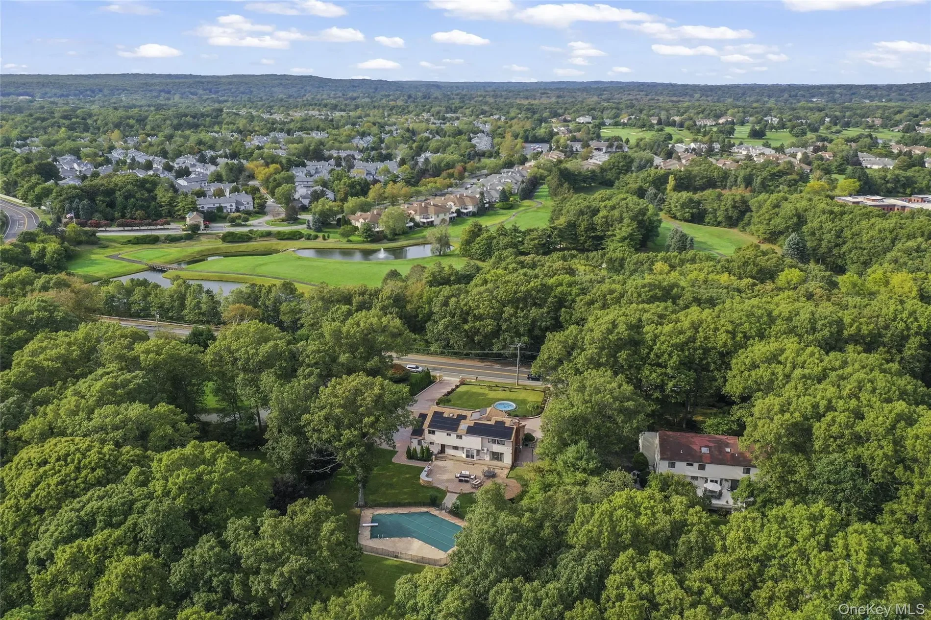 258 Half Hollow Road, Dix Hills, NY 11746, Huntington Station, New York, United States. - Photo 34