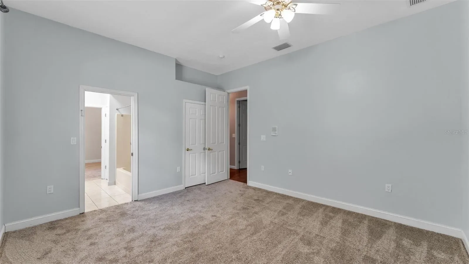 Gallery photo 4