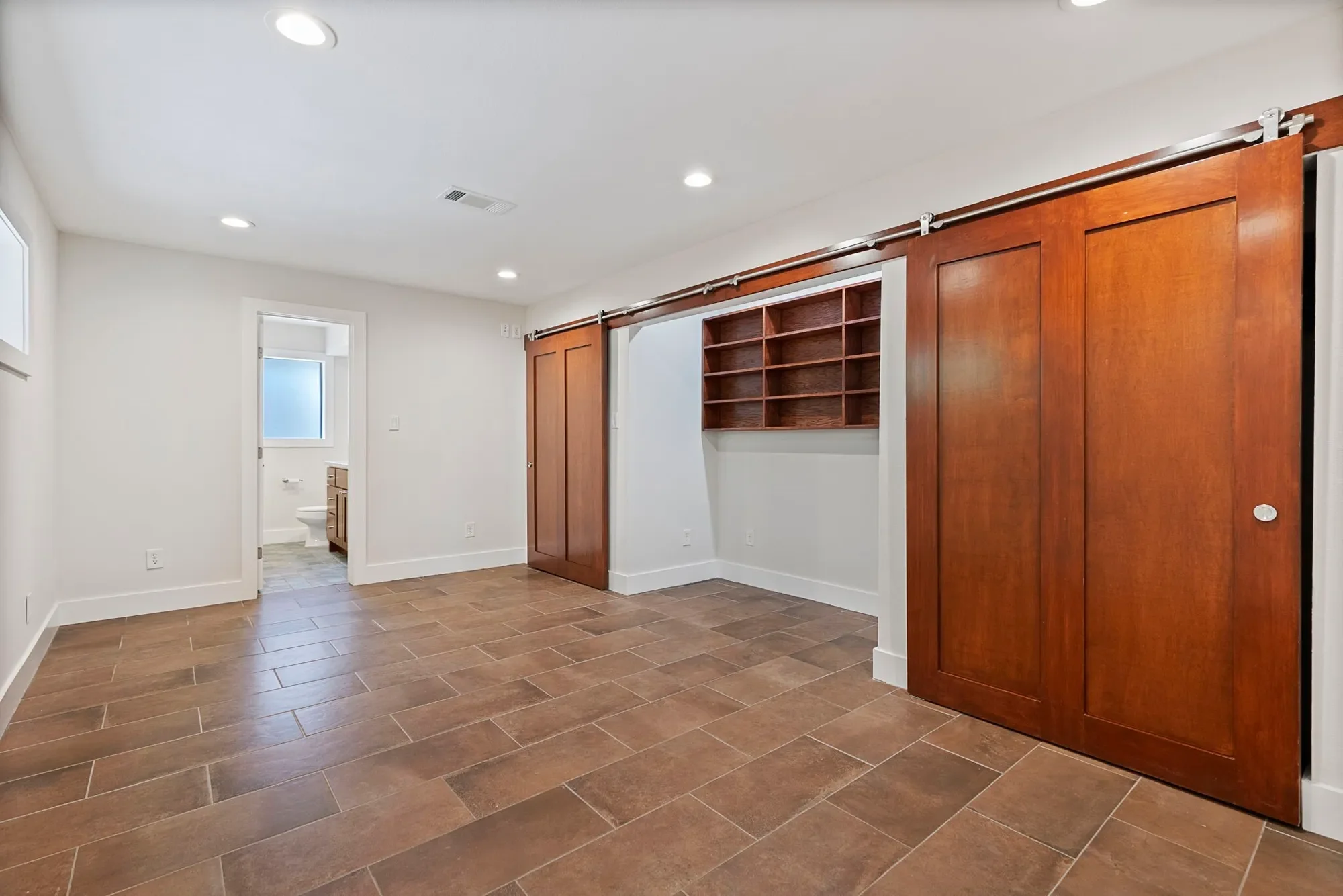3322 N Braeswood Boulevard, Houston, TX 77025, Houston, Texas, United States. - Photo 40