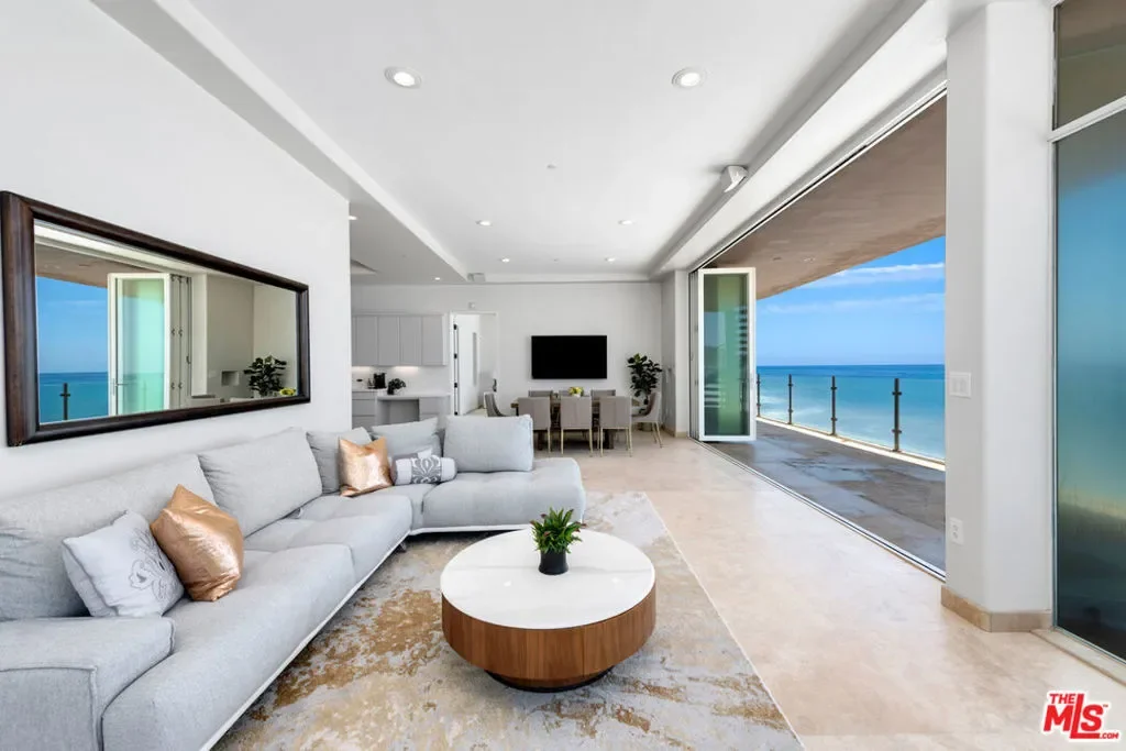 43250 Pacific Coast Highway, Malibu, California, United States. - Photo 6