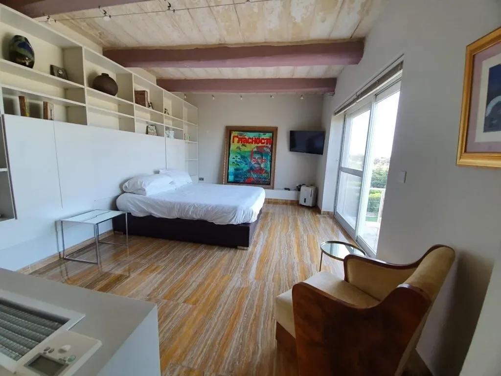 Gallery photo 5