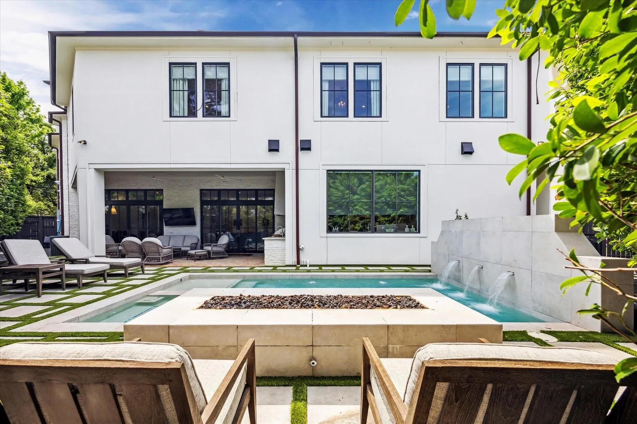 2116 Looscan Lane, Houston, Texas, United States. - Photo 30