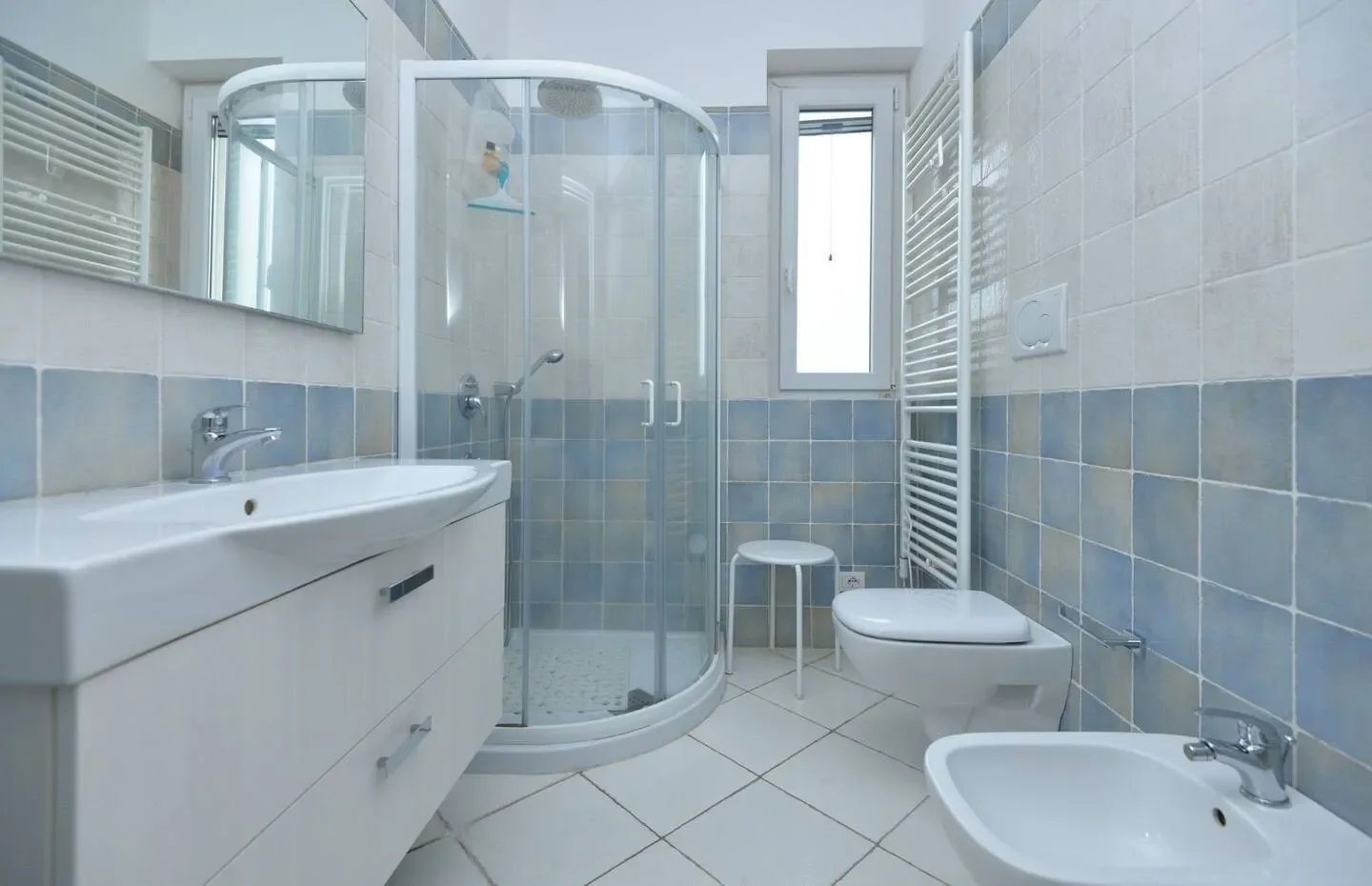 Gallery photo 10