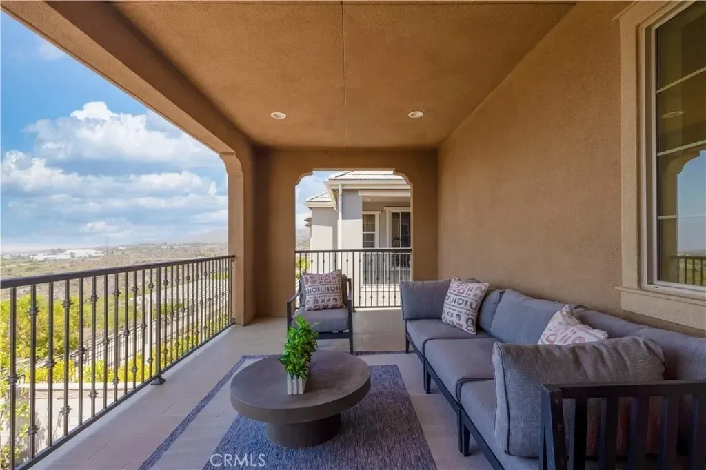 1186 Viejo Hills Dr, Trabuco Canyon, California, United States. - Photo 35