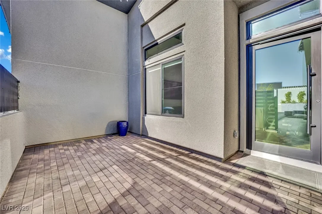 397 Highview Ridge Avenue, Las Vegas, Nevada, United States. - Photo 29