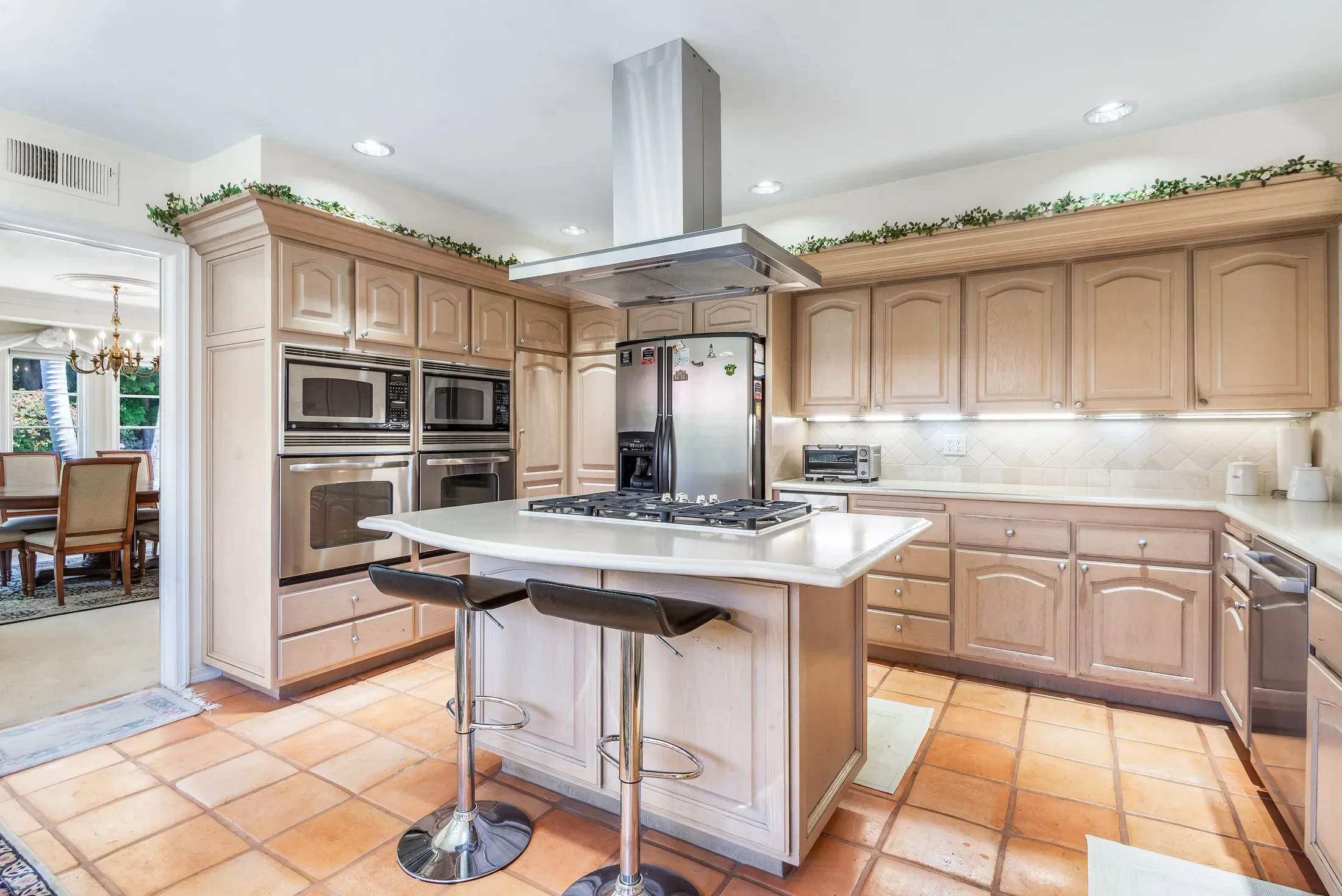 29 Santa Barbara Drive , Rancho Palos Verdes, CA 90275, Rolling Hills, California, United States. - Photo 4