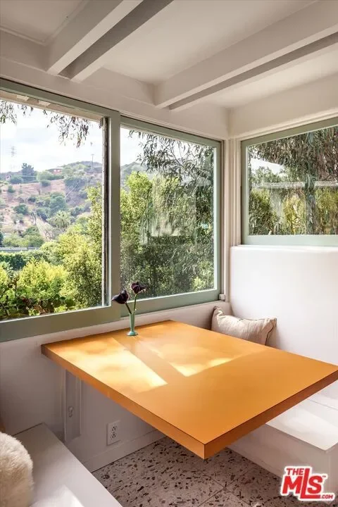 2764 Outpost Drive, Los Angeles, California, United States. - Photo 22
