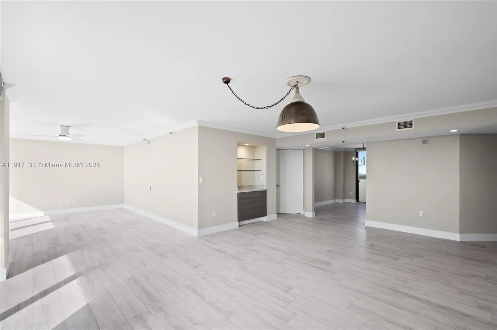 441 Valencia Ave 1201, Coral Gables, Florida, United States. - Photo 10