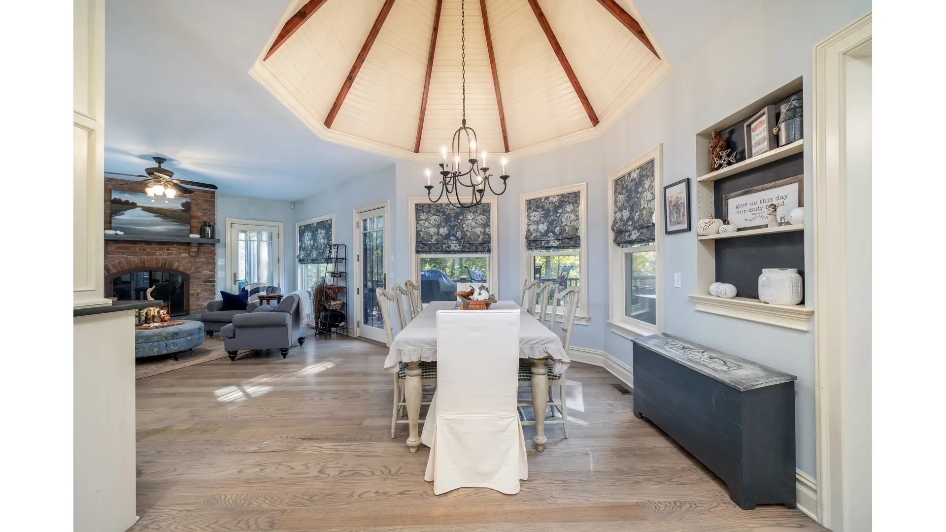 1750 Private Road #18, Peconic, New York, United States. - Photo 42