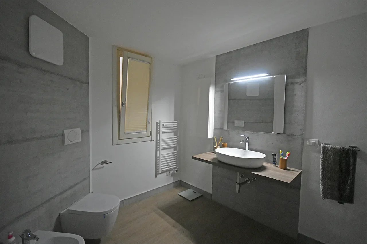 Gallery photo 3