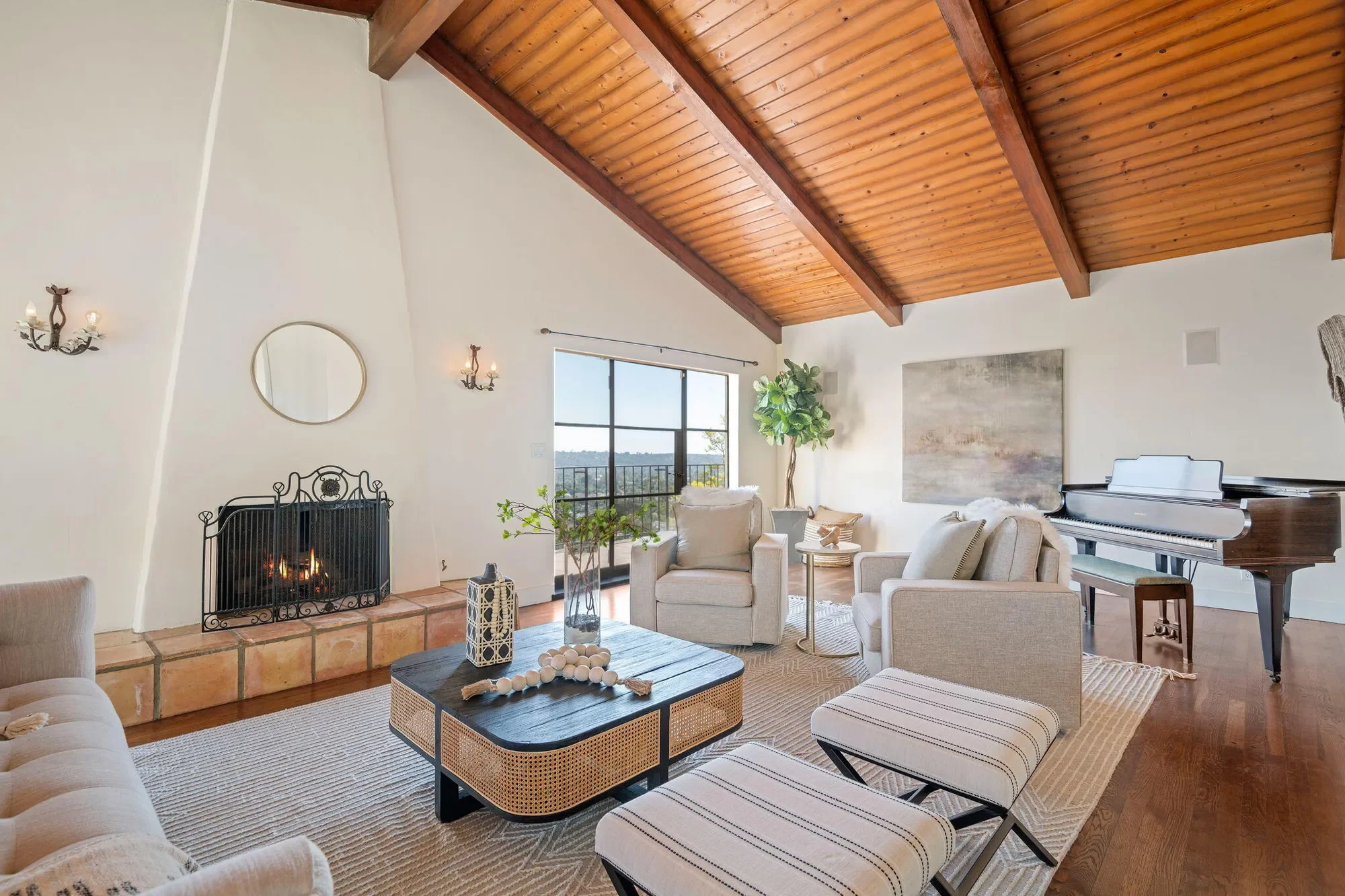 1403 Alameda Padre Serra, Santa Barbara, California, United States. - Photo 21