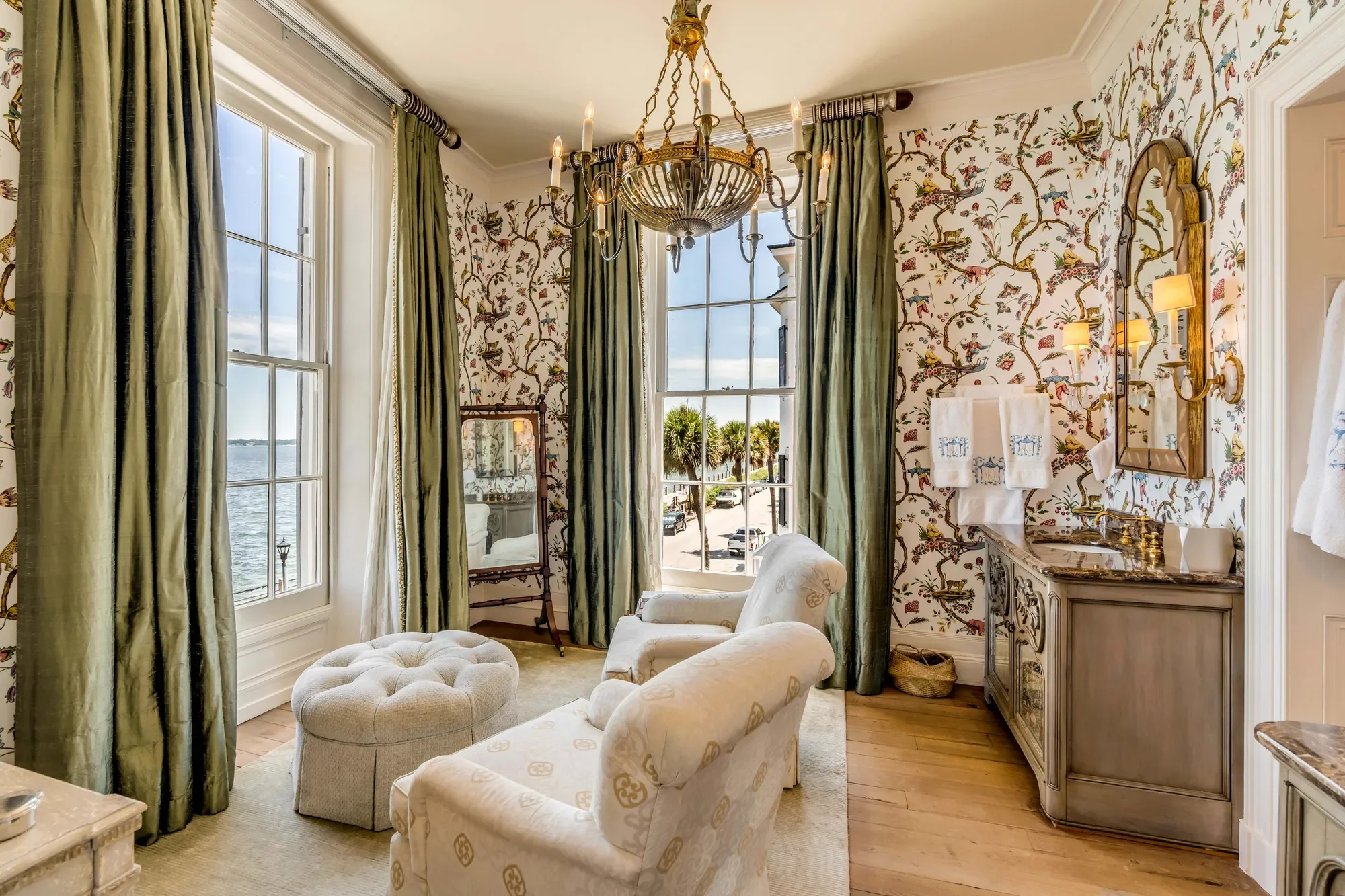 2 Water St, Charleston, SC 29401, Charleston, South Carolina, United States. - Photo 19