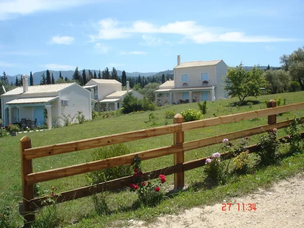 Exterior photo 6