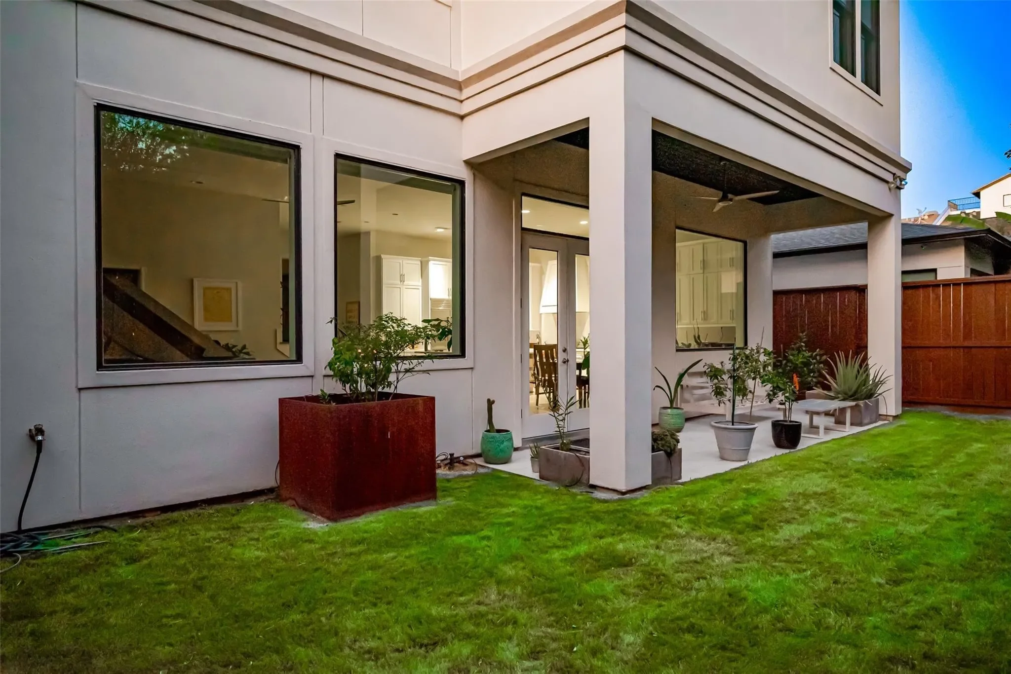 2217 W Main Street, Houston, Texas, United States. - Photo 7