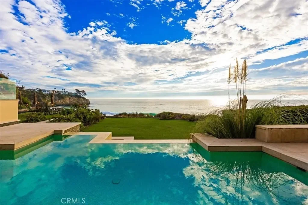 25 Bay, Laguna Beach, California, United States. - Photo 27