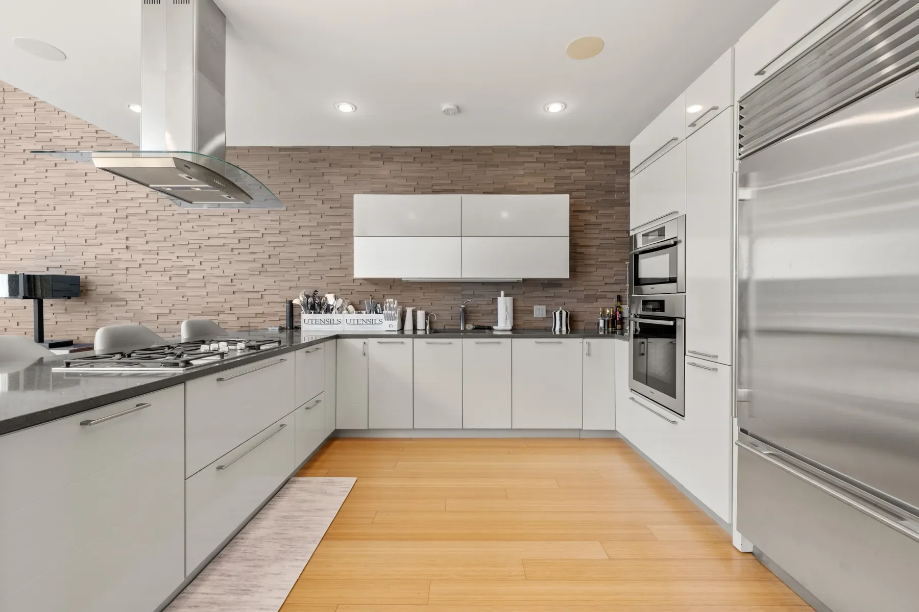 45  Province St 2404, Boston, MA 02108, Boston, Massachusetts, United States. - Photo 23