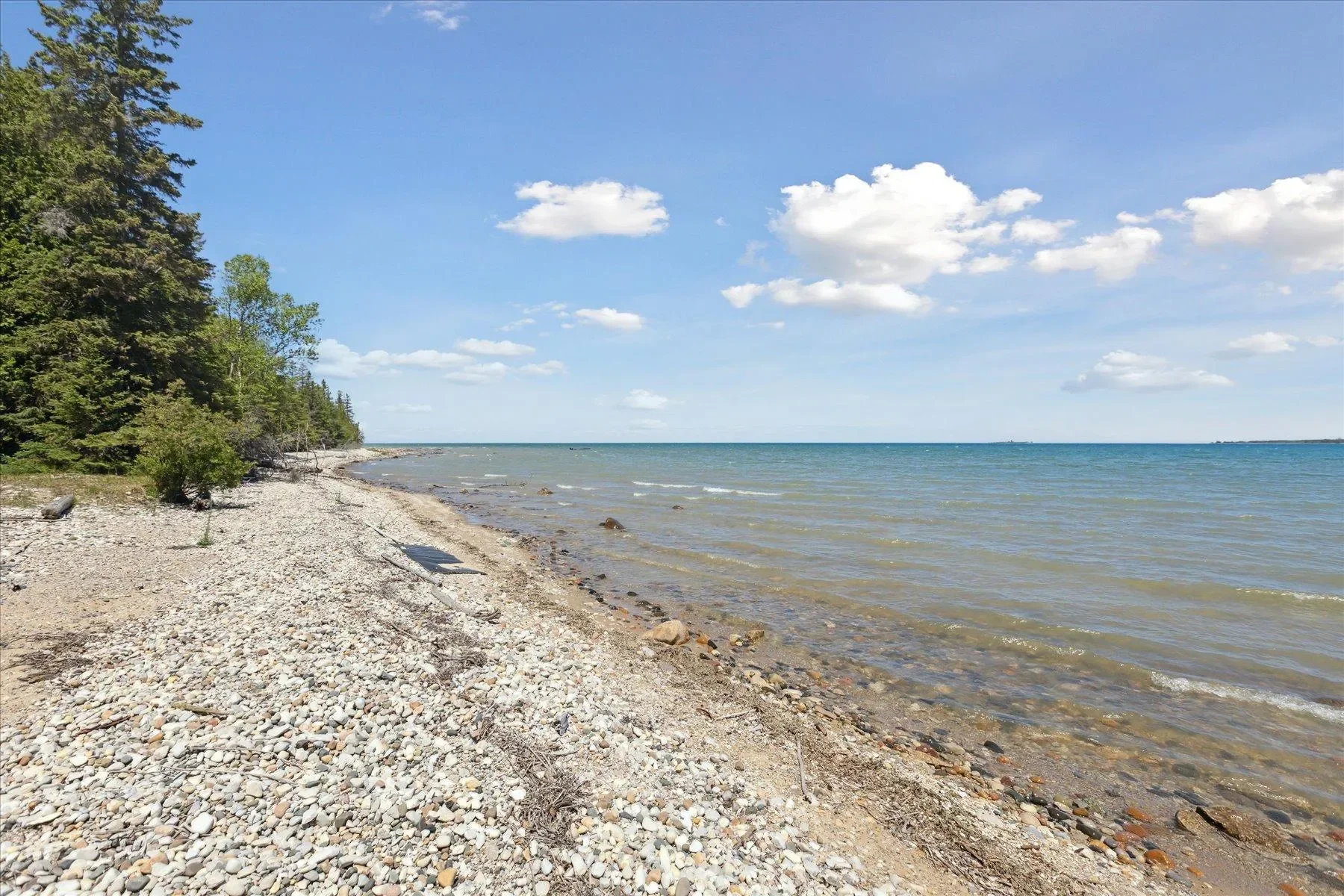 9842 Misery Bay, Alpena, MI 49707, Alpena, Michigan, United States. - Photo 3