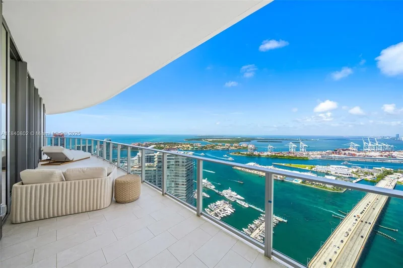 501 West Ave, Miami Beach, Florida, United States. - Photo 53