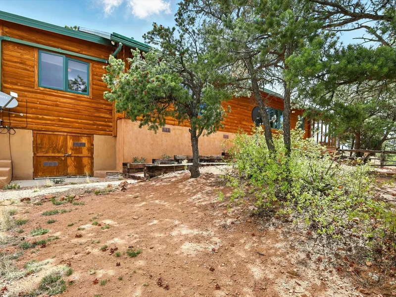 125 Apache Canyon Trail, Santa Fe, NM 87505, Santa Fe, New Mexico, United States. - Photo 33