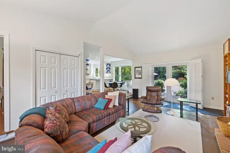 16400 Montecrest Lane, Gaithersburg, MD 20878, North Potomac, Maryland, United States. - Photo 57