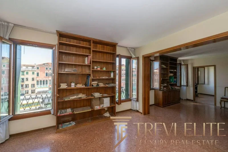 Riva del Vin, 30125 Venezia VE, Italy, Venice, Veneto, Italy. - Photo 20