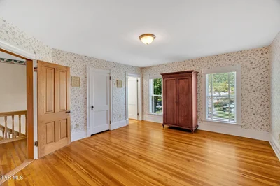 Thumbnail 43
