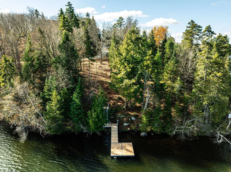 Imp. d'Auvergne, Sainte-Agathe-des-Monts, Quebec, Canada. - Photo 2