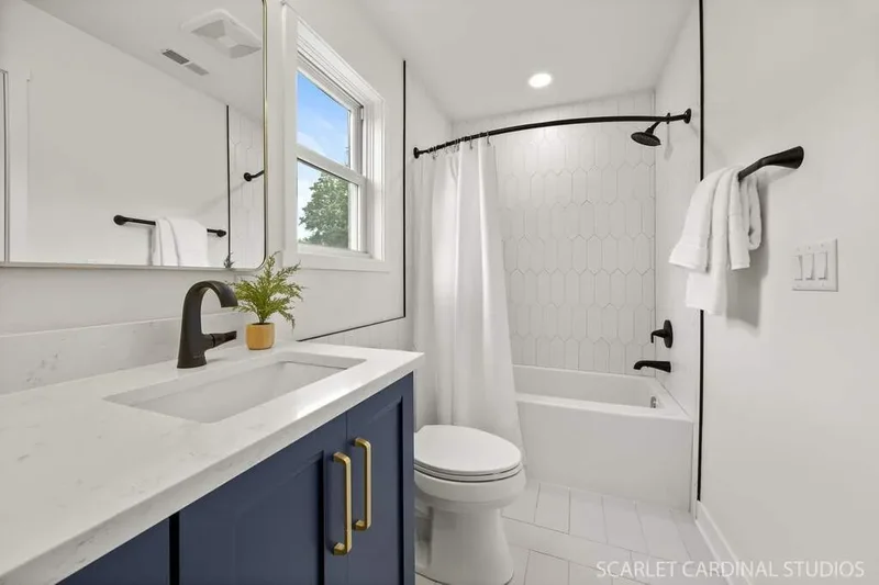 717 N. Brainard Street, Naperville, IL, 60563, USA, Naperville, Illinois, United States. - Photo 23