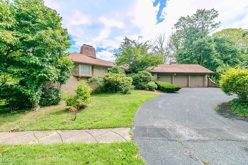 7945 Viewmount Drive, Concord, OH 44077, Painesville, Ohio, United States. - Photo 17
