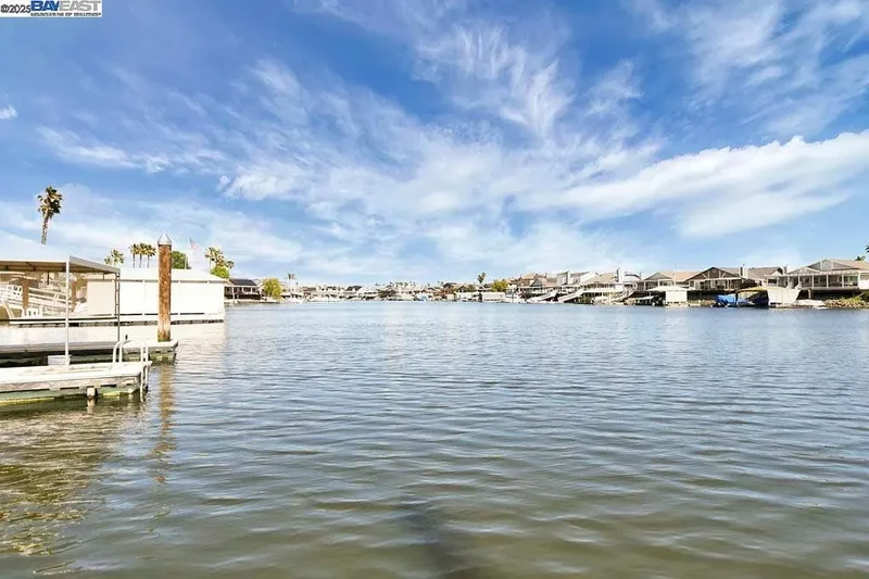 1864 Dune Point Way, Discovery Bay, California, United States. - Photo 24