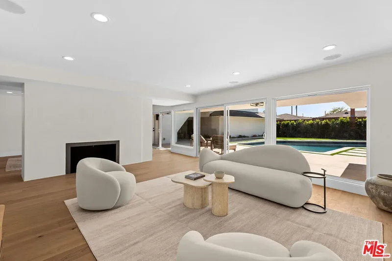 4204 Olympiad Drive, Los Angeles, California, United States. - Photo 20