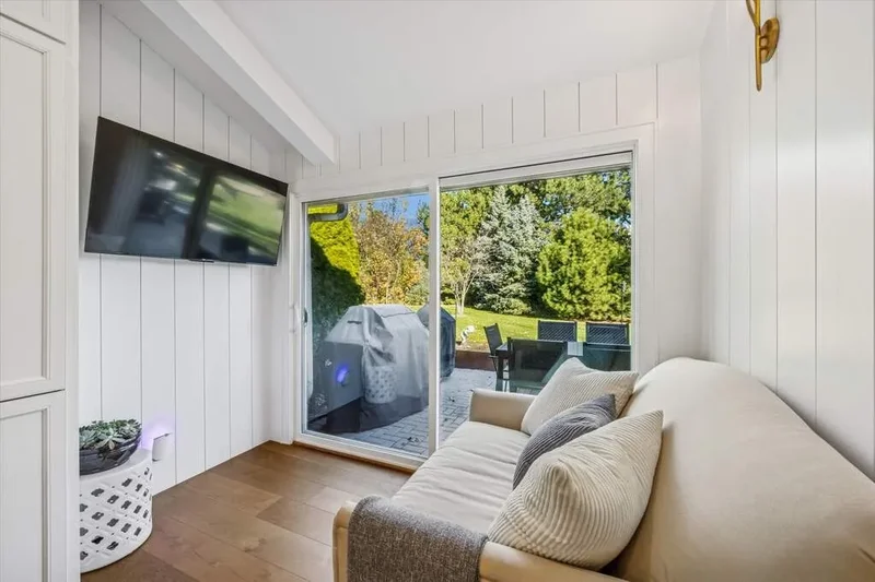 165 Briarwood North, Oak Brook, IL, 60523, USA, Oak Brook, Illinois, United States. - Photo 12