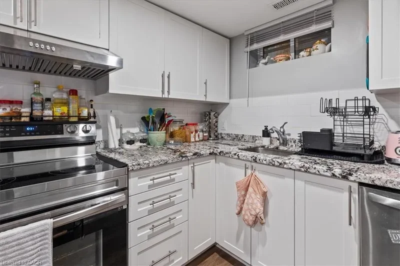 50 Grove Crescent, Brantford, ON N3R 4Y6, Brantford, Ontario, Canada. - Photo 11