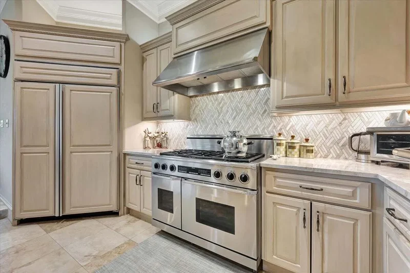 3307 Acorn Wood Way, Houston, TX 77059, Houston, Texas, United States. - Photo 35