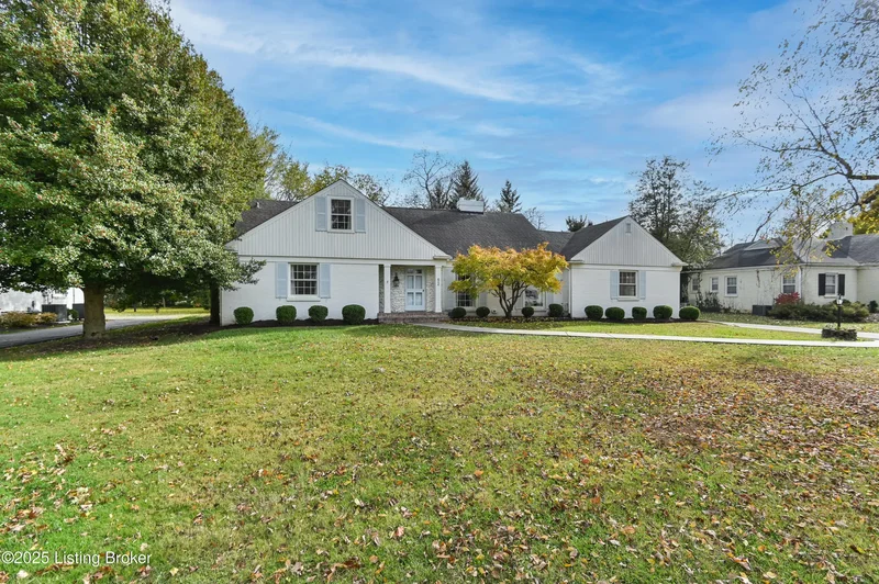 52 Harwood Rd, Louisville, KY 40222, Glenview, Kentucky, United States. - Photo 32