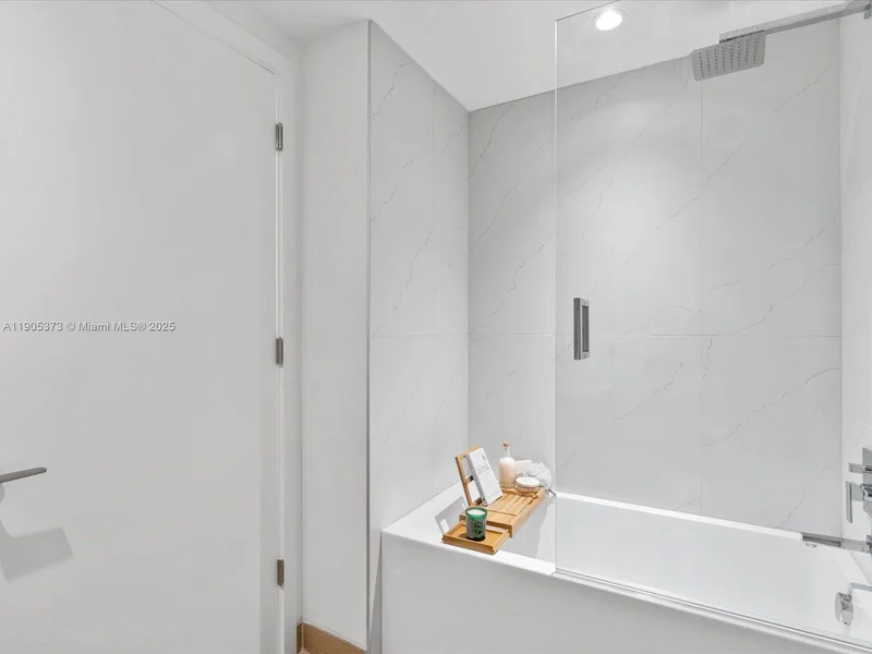9901 W Bay Harbor Dr 605, Bal Harbour, Florida, United States. - Photo 31