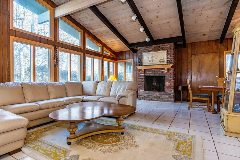 35 Sunset Avenue, South Kingstown, Rhode Island, United States. - Photo 9