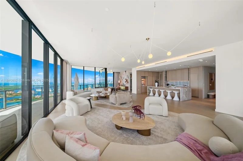 501 West Ave, Miami Beach, Florida, United States. - Photo 13