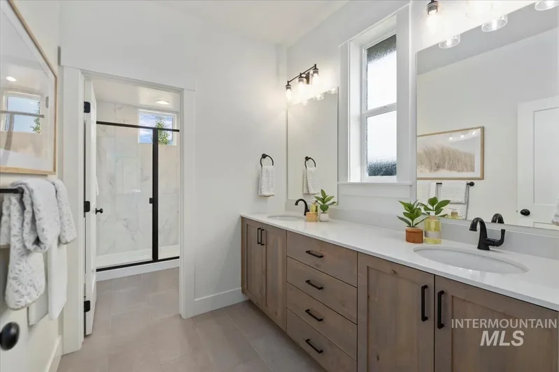 6370 N Barholm Ln, Eagle, ID 83616, Meridian, Idaho, United States. - Photo 31