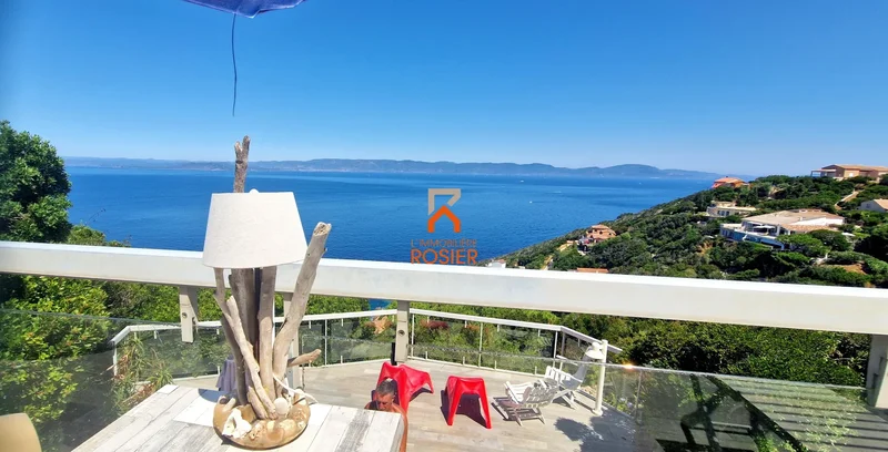 Hyères, Provence-Alpes-Côte d'Azur, France. - Photo 30