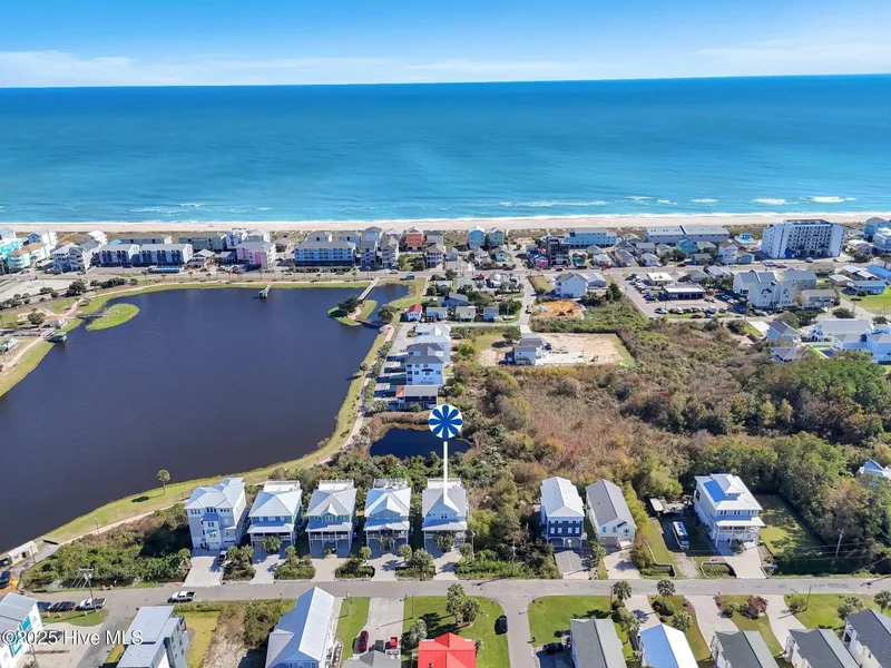 611 Third Street S, Carolina Beach, North Carolina, United States. - Photo 12