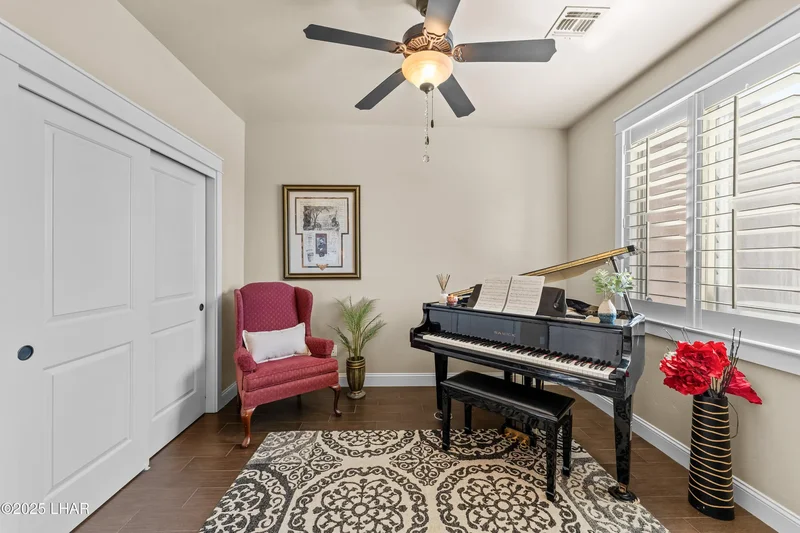 1921 Felicidad Dr, Lake Havasu City, AZ 86404, Desert Hills, Arizona, United States. - Photo 11