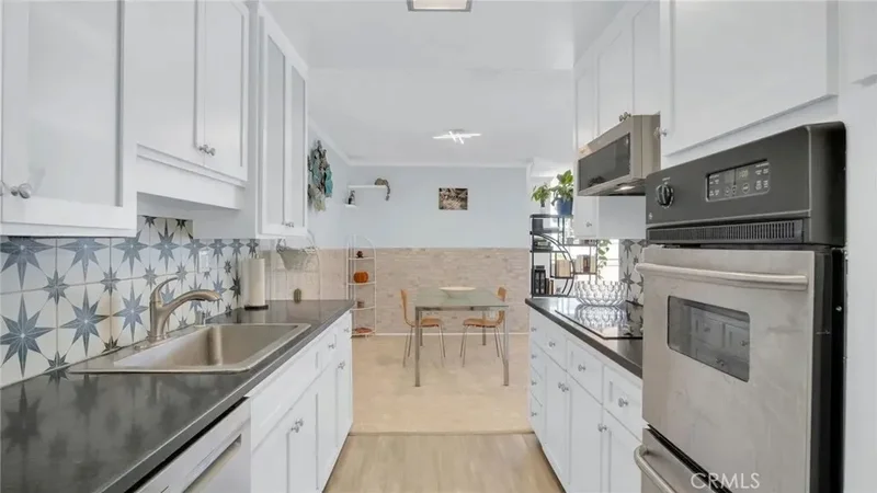 10725 Ohio Avenue 301, Los Angeles, California, United States. - Photo 29