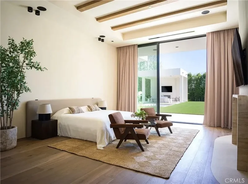 5824 Manton Avenue, Los Angeles, California, United States. - Photo 35