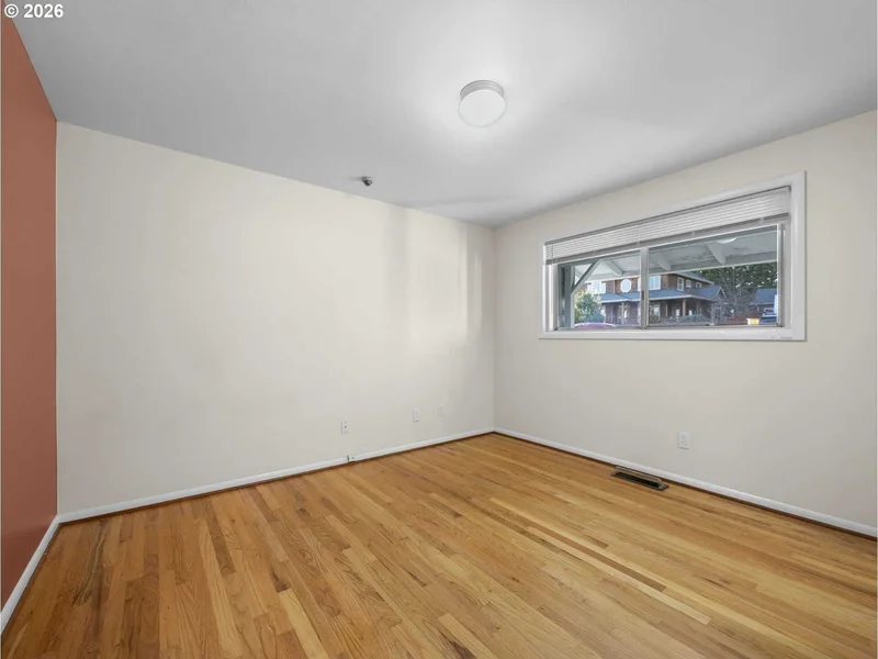 10180 SE CRESTHILL RD, Happy Valley, Oregon, United States. - Photo 24