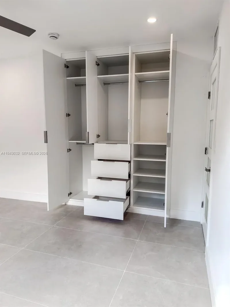 588 Palmetto Dr, Miami Springs, Florida, United States. - Photo 39