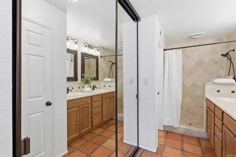 3694 Fallon, San Diego, CA, 92130, USA, San Diego, California, United States. - Photo 36