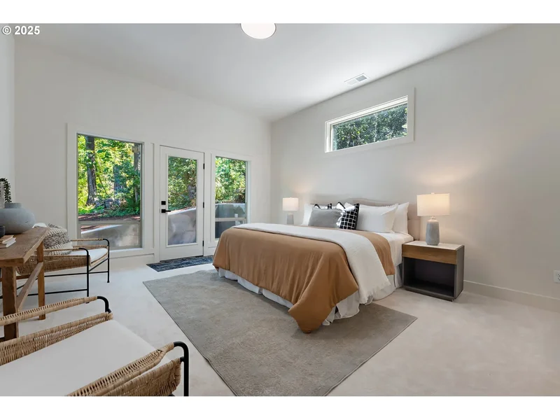 9630 SW SPRING CREST DR, Portland, OR, 97225, USA, Cedar Hills, Oregon, United States. - Photo 35