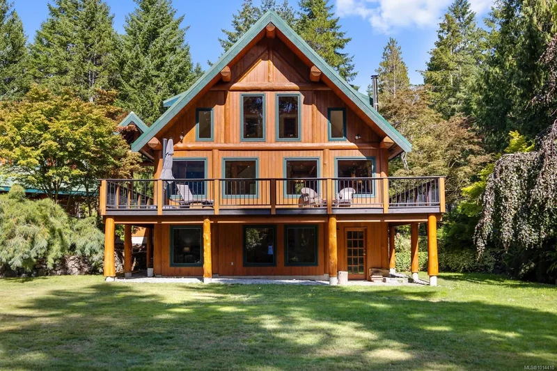 900 Spider Lake Rd, Qualicum Beach, British Columbia, Canada. - Photo 24